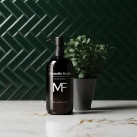 Black Pump Bottle Featuring an Eucalyptus Plant 03